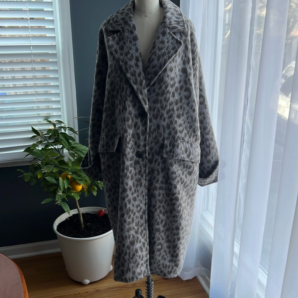 Old Navy, leopard print coat XL